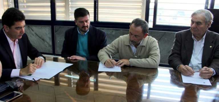 Entre Ríos permitirá que privados generen contenidos en educación rural