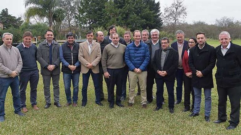 Bordet le quitó el apoyo de intendentes vecinalistas a Cambiemos