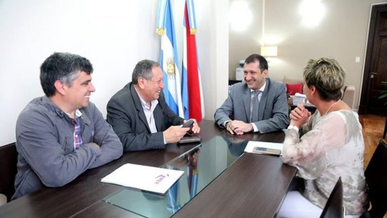 El gobierno provincial respalda a las FM de baja potencia