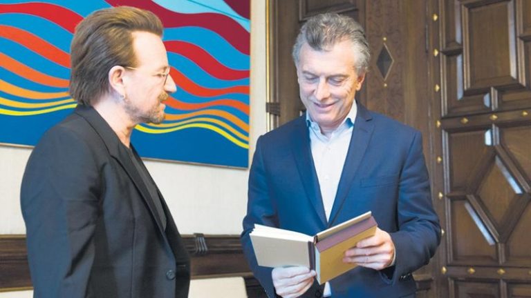 ¿Dónde está Santiago Maldonado? Preguntó Bono a Macri