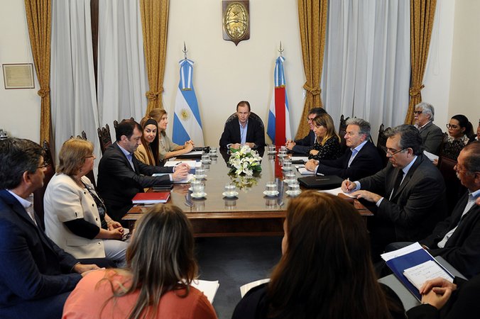 Bordet exige compromiso político al servicio de la gestión