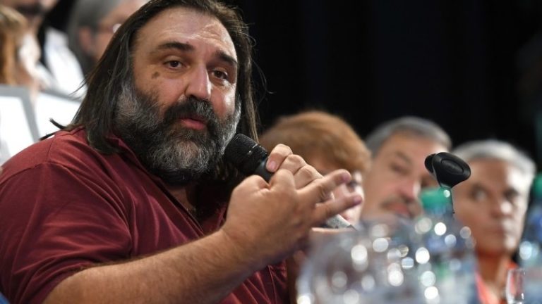 Solá votará por la despenalización del aborto