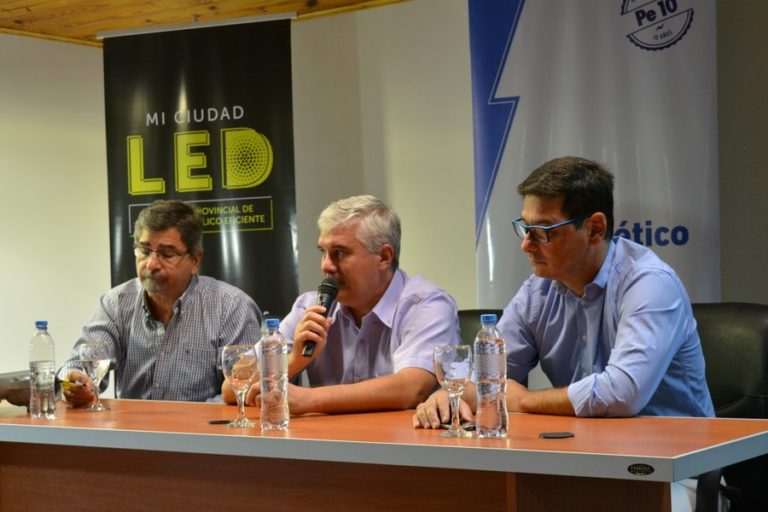 Llegaron las 350 lámparas del programa “Mi ciudad LED” a Oro Verde