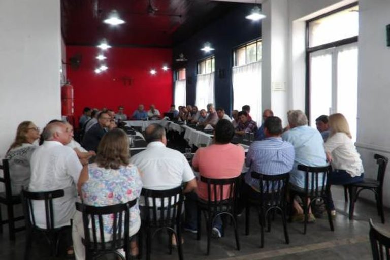 Liga de partidos vecinales “La Reforma no termina con el dedo, lo institucionaliza”