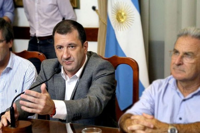 Kueider dijo que “la gente no llega a fin de mes”