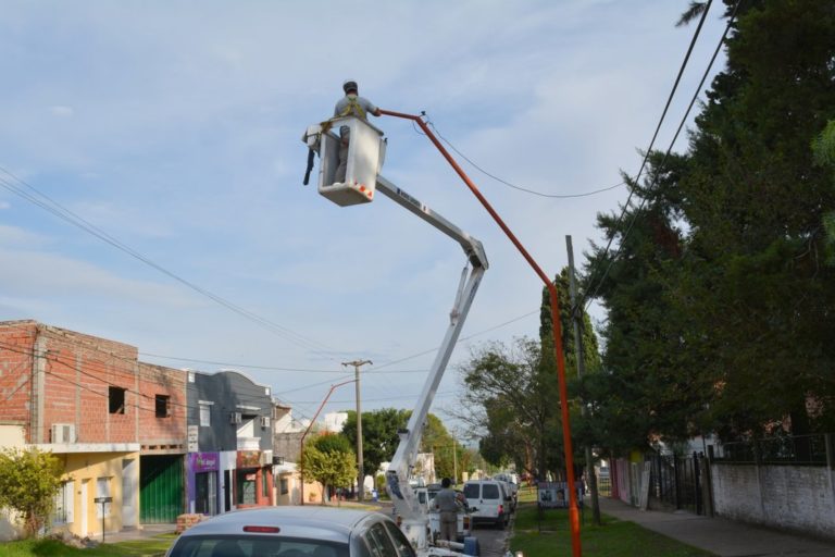 Optimización del alumbrado público: Municipio instaló 115 luminarias Led