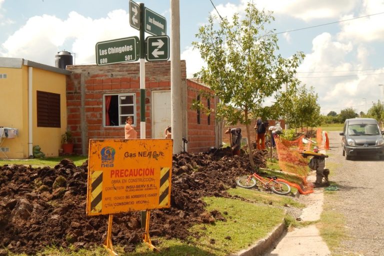La ampliación de la red de gas natural suma más de 1.650 metros de cañerías