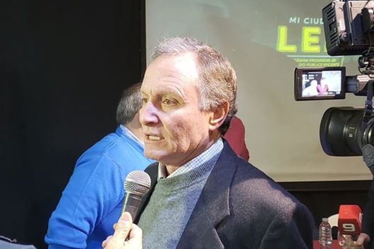 “No vamos a firmar cualquier cosa. La provincia no tiene más respiro”