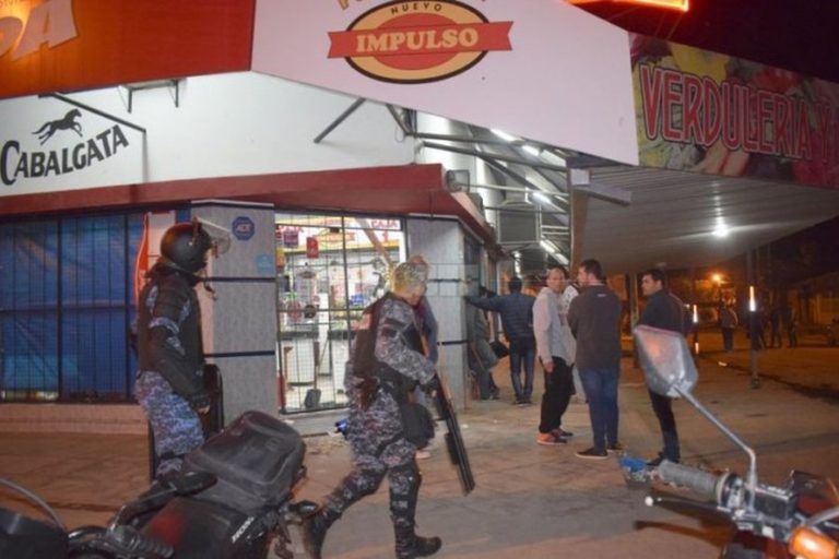 Un niño asesinado y otro herido durante la represión a un saqueo en Chaco