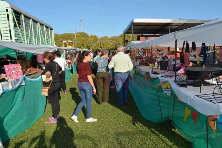 Exitosa segunda edición de la Feria de Productores Populares
