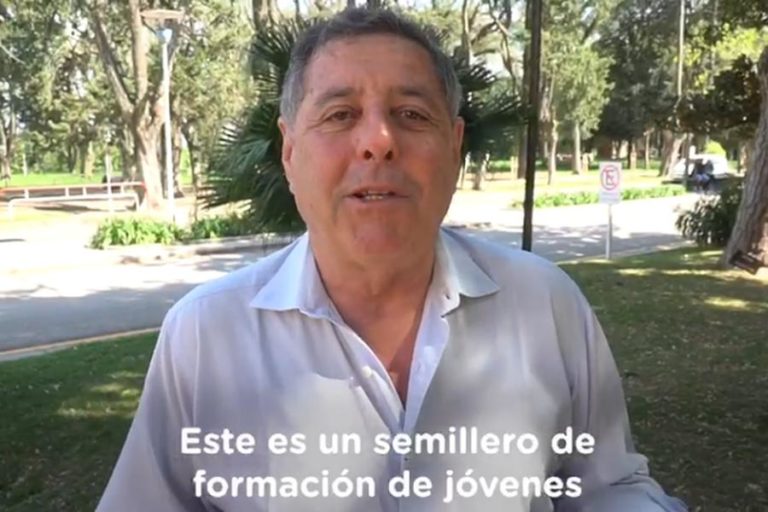 De Angeli. El tiro (polis) por la culata