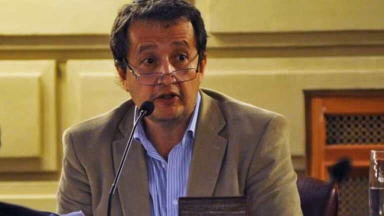 Del Frade convoca en defensa del río Paraná para el 25 de mayo