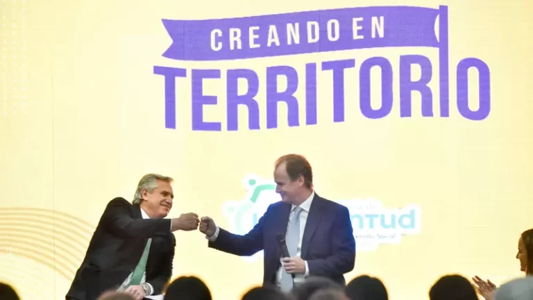 Alberto Fernández y Bordet lanzaron Creando en Territorio junto a estudiantes