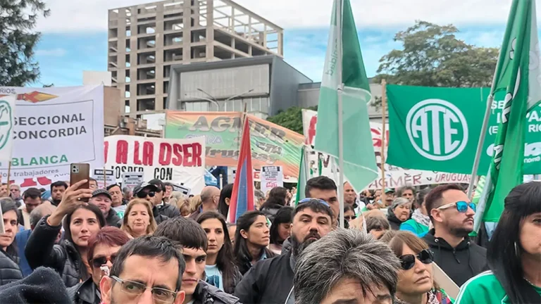 AMPOSER Refuta Acusaciones y Destaca su Historial de Acompañamiento a Afiliados