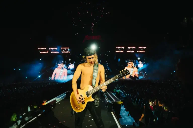 Airbag en River Plate: Imágenes Exclusivas de la Gira DF Entertainment