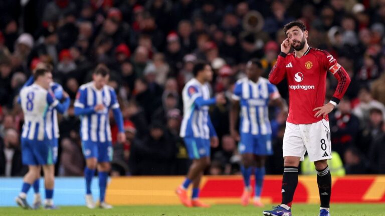Brighton Stuns Manchester United to Advance in FA Cup