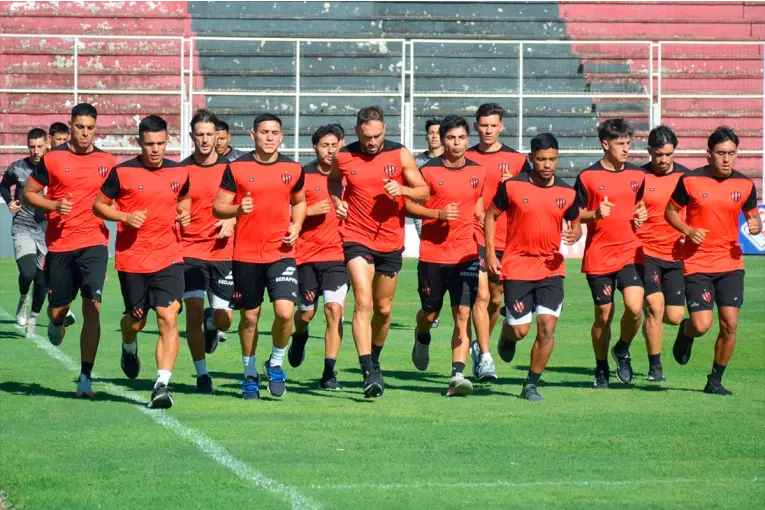 Patronato suma minutos clave en su preparación ante Atlético Rafaela