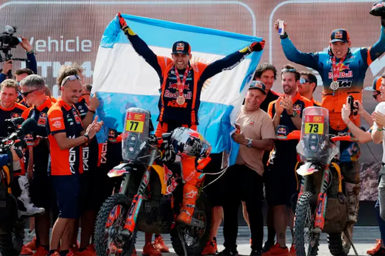 Benavides Seizes Historic Dakar Rally Victory in Thrilling Finale