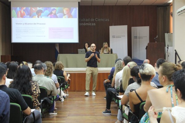 Capacitación para Implementar el Instructivo de Recategorizaciones: Guía Práctica y Procedimientos