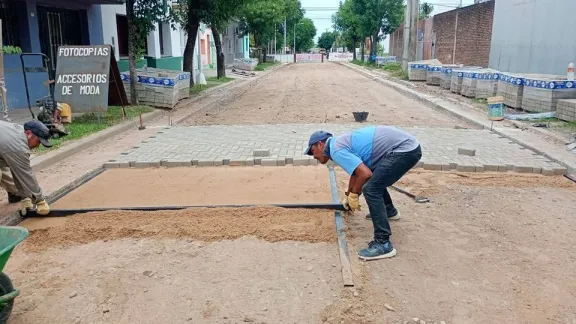 Finalizó la pavimentación de la calle Illia en San José de Feliciano