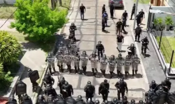 Federación Marítima Uruguaya Critica Represión y Desmiente Rumores en Puerto