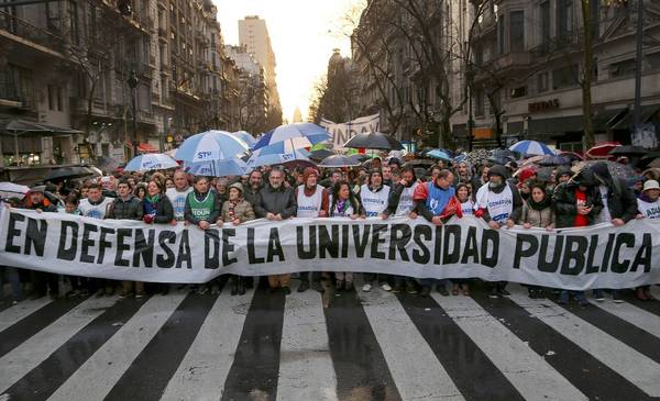 Las universidades enfrentan un recorte del 40% en su presupuesto para 2026