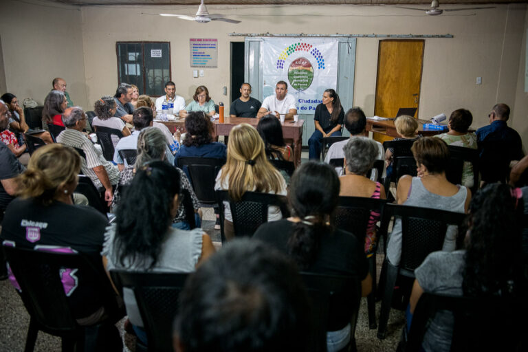 Municipio y vecinales acuerdan nuevos recorridos del transporte urbano