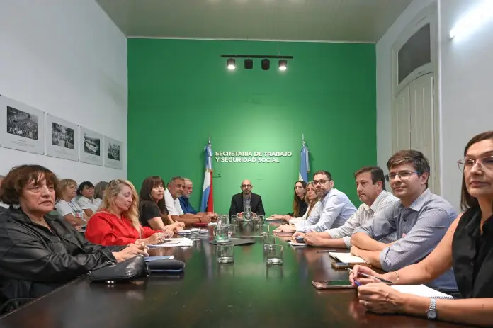 Paritaria estatal: acuerdos clave entre UPCN y el Congreso de ATE