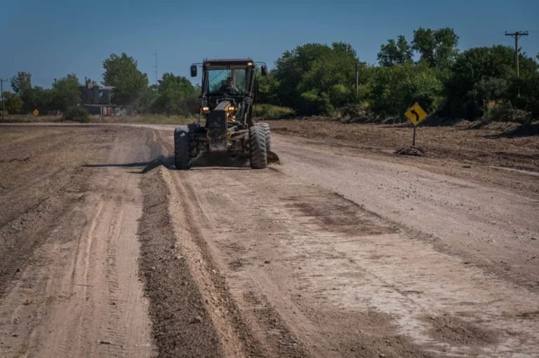 Reconstrucción del Camino Viale a Arroyo Durazno: Obras y Nuevo Pavimento
