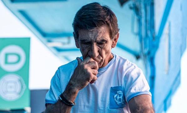 Los tres grandes karmas de Gustavo Costas en Racing: victorias, polémicas y legado