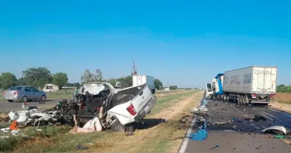 Análisis Pericial: Determinación de la Velocidad del Camión en el Siniestro de la Ruta 18