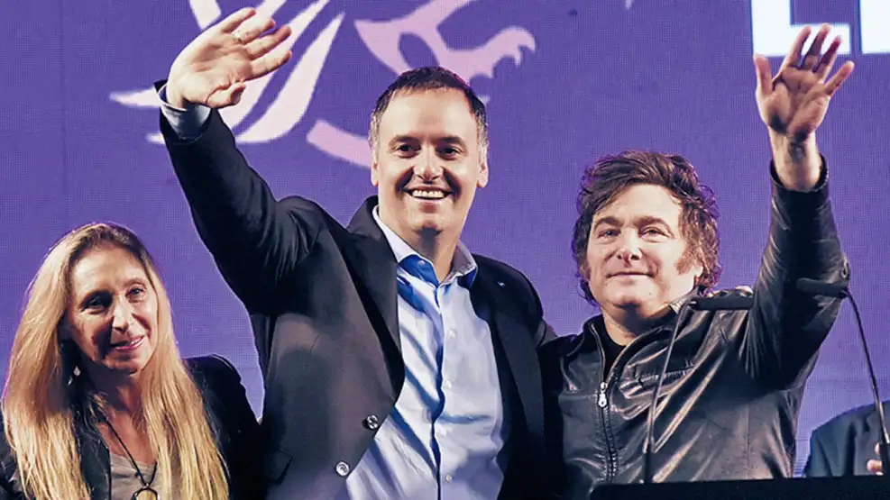 Milei y Adorni en Córdoba tras su regreso de España: agenda y declaraciones