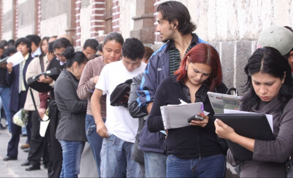 Desempleo supera el 7,5% en 2025: Análisis de la fuerte subida