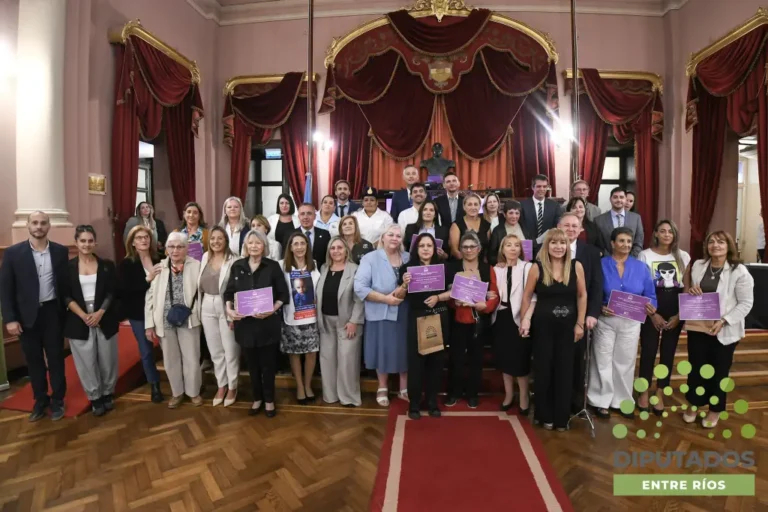 Reconocen a destacadas mujeres entrerrianas en el cierre del Día Internacional de la Mujer