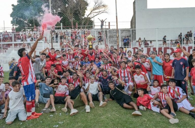 Atlético Paraná se corona campeón de la Copa Challenger