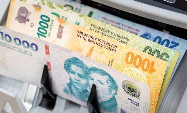 El Tesoro agota los pesos: cómo afecta a la reactivación económica