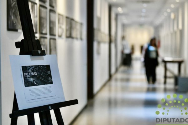 Inauguran exposición fotográfica que rescata la memoria colectiva