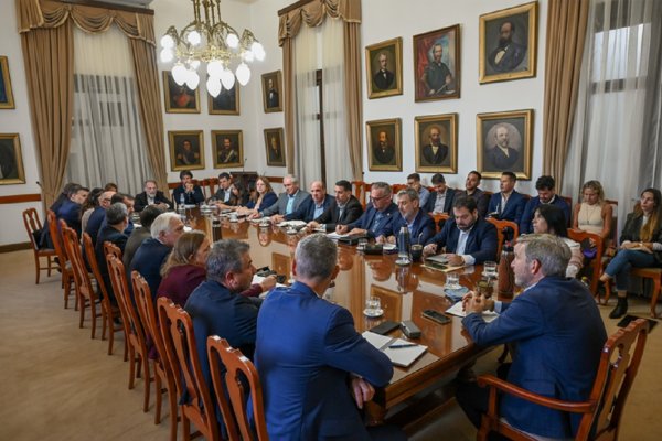 Políticas Públicas Reforzadas para la Prevención del Suicidio