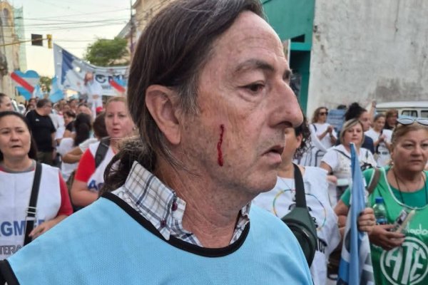 Denuncia por agresiones presentada tras marcha docente: detalles y reacciones