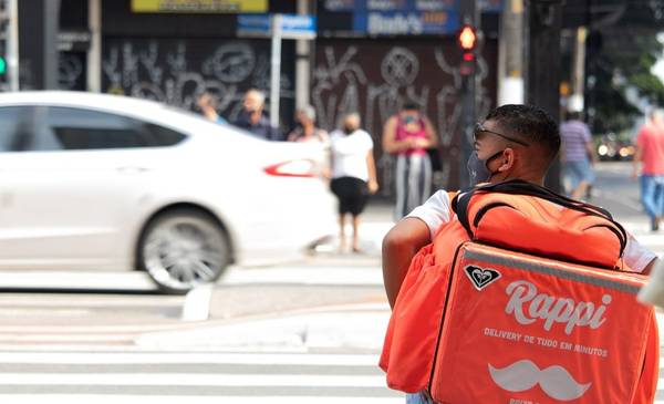 Desempleo encubierto en Argentina: un análisis del 14% de la economía informal