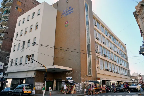 Reforma previsional: el cambio en la edad jubilatoria tardaría 17 años en implementarse