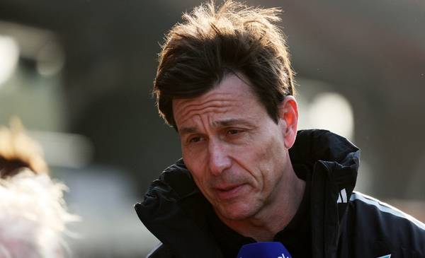 Toto Wolff Aboga por Cambios Quirúrgicos en la Fórmula 1, No por Soluciones Radicales