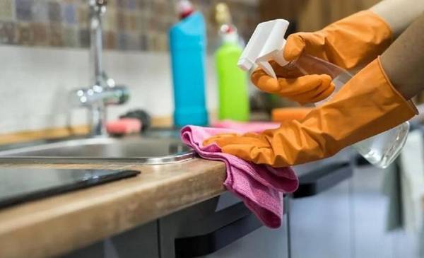 Escala salarial de empleadas domésticas en mayo 2026: cuánto cobran según categoría