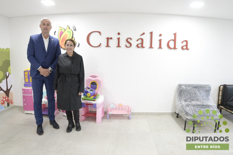 Presidente de la Cámara de Diputados visita la Fundación Crisálida en Paraná