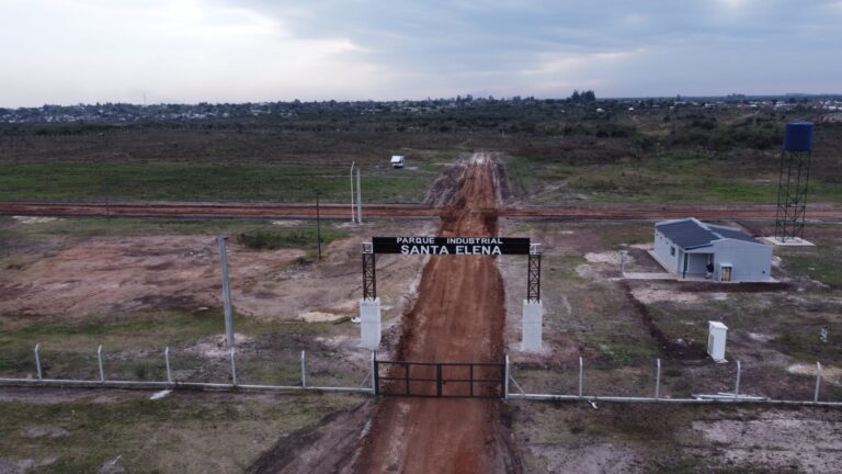 Santa Elena elimina impuestos para empresas en su parque industrial