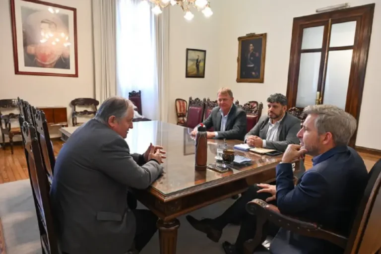 Gobierno provincial y Aranguren impulsan agenda de producción e infraestructura