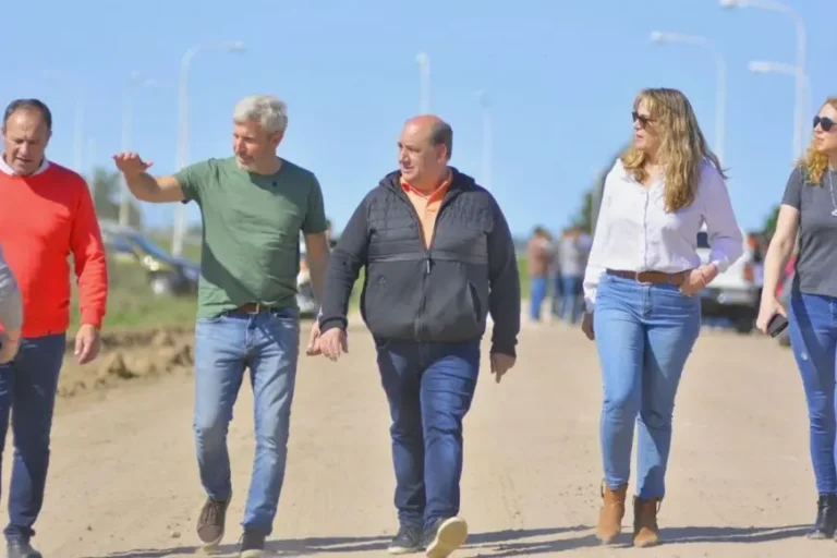 Frigerio suspendió acto en San José ante protesta gremial