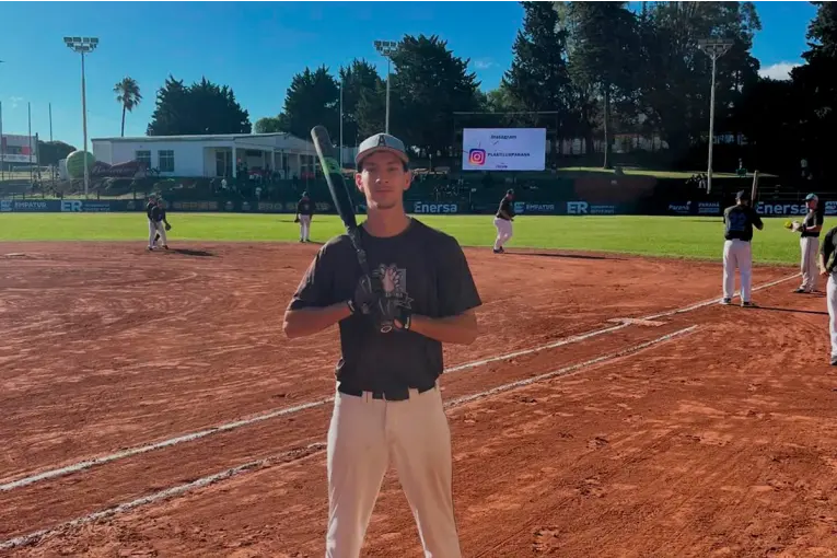 Mirko Becic: Fotos Exclusivas y Actualizaciones en su Instagram Oficial