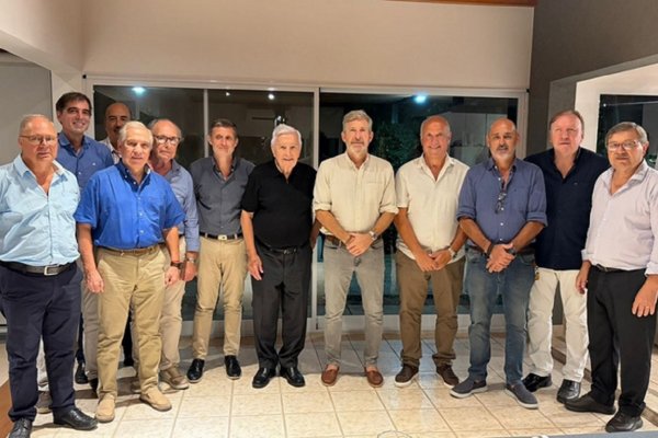 Frigerio y empresarios impulsan reformas para fortalecer cadenas de valor estratégicas