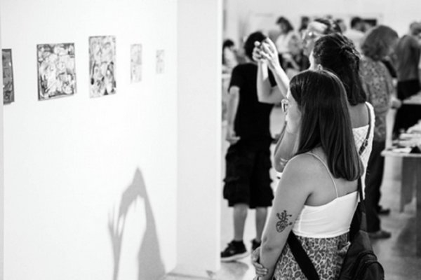 Inauguración de la Muestra y Feria Aura en el CEAC: Arte, Cultura y Comunidad